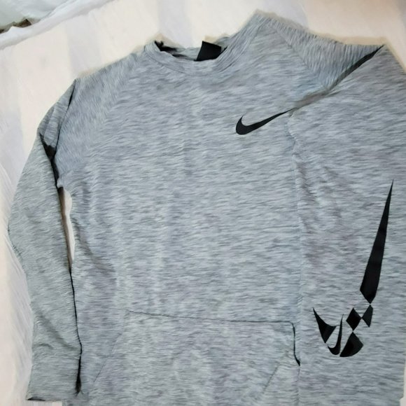 LOT OF 3! Boys Activewear NWT, Nike, Under Armour Size S/M - Picture 2 of 13